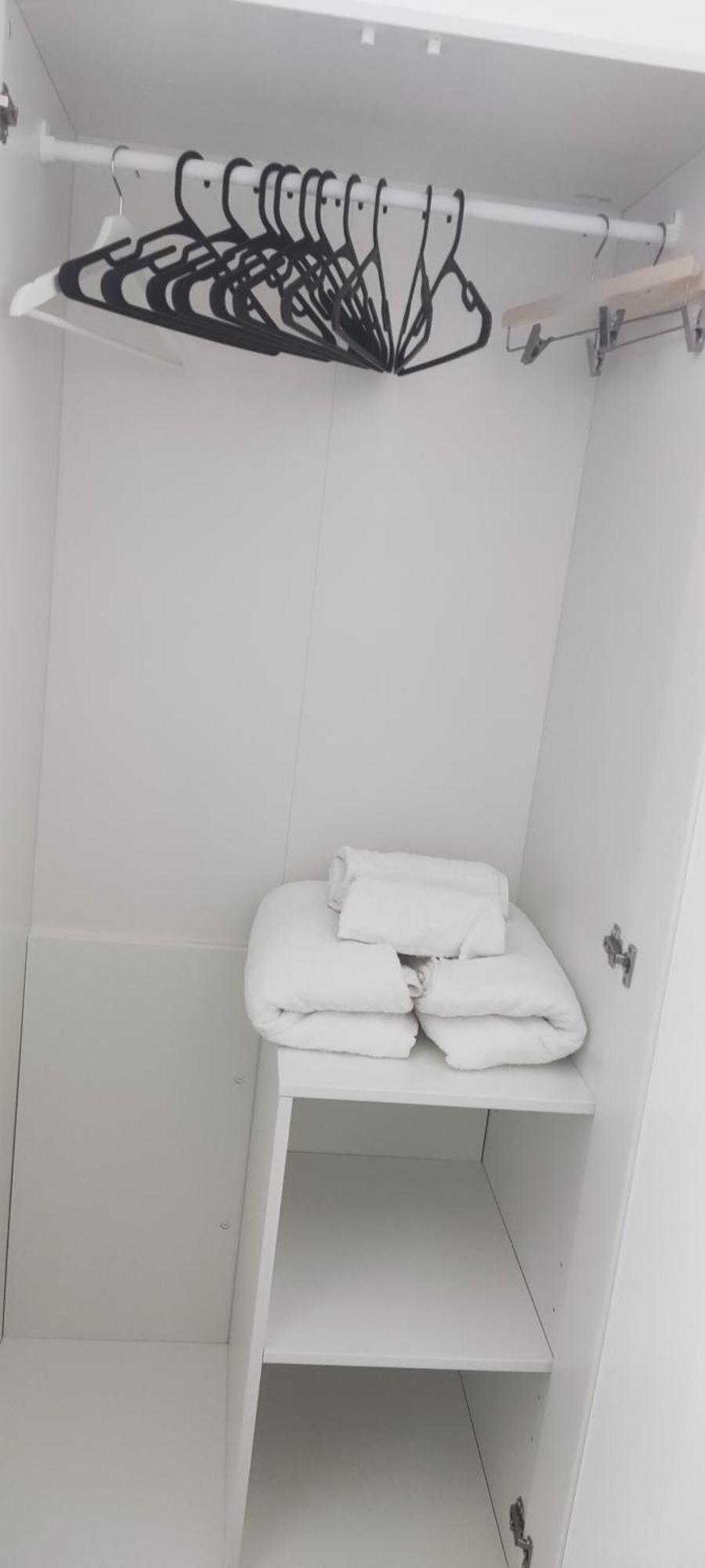 Chambre R0 Avec Salle De Bain Partagee Pres De L'Hopital De La Citadelle A 리에주 외부 사진